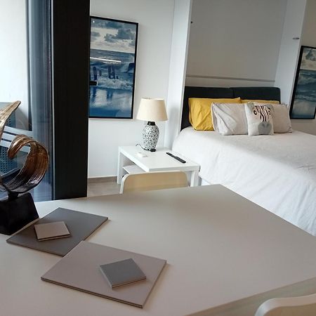 Beautiful Studio In Gibraltar - E1 Екстер'єр фото