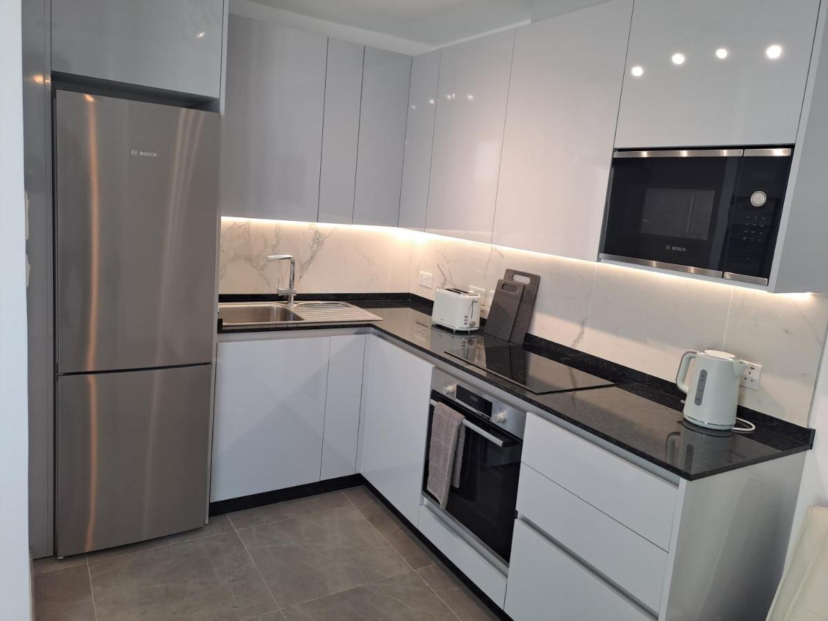Beautiful Studio In Gibraltar - E1 Екстер'єр фото