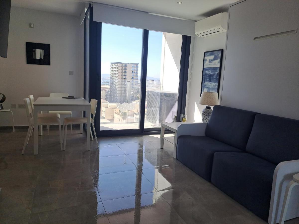 Beautiful Studio In Gibraltar - E1 Екстер'єр фото