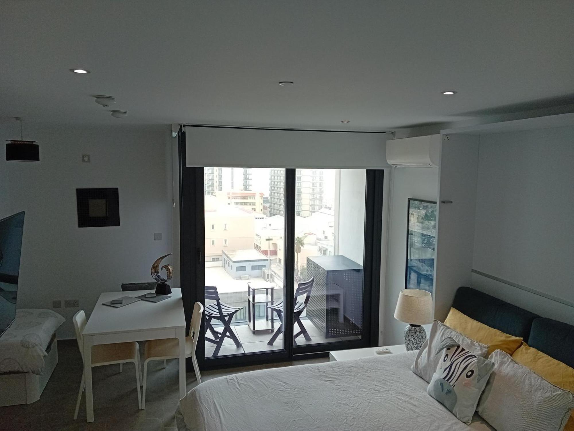 Beautiful Studio In Gibraltar - E1 Екстер'єр фото